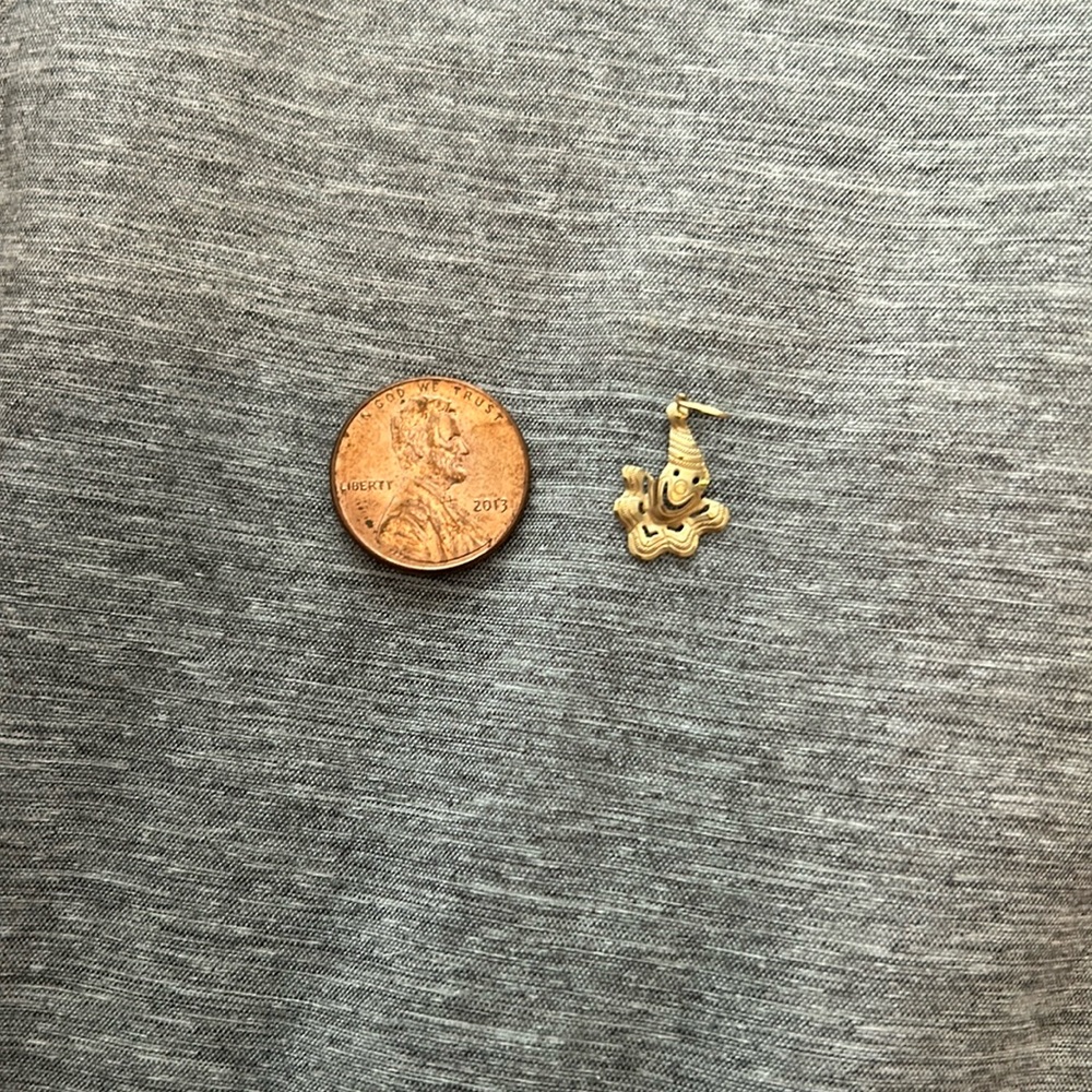 14k Clown charm.